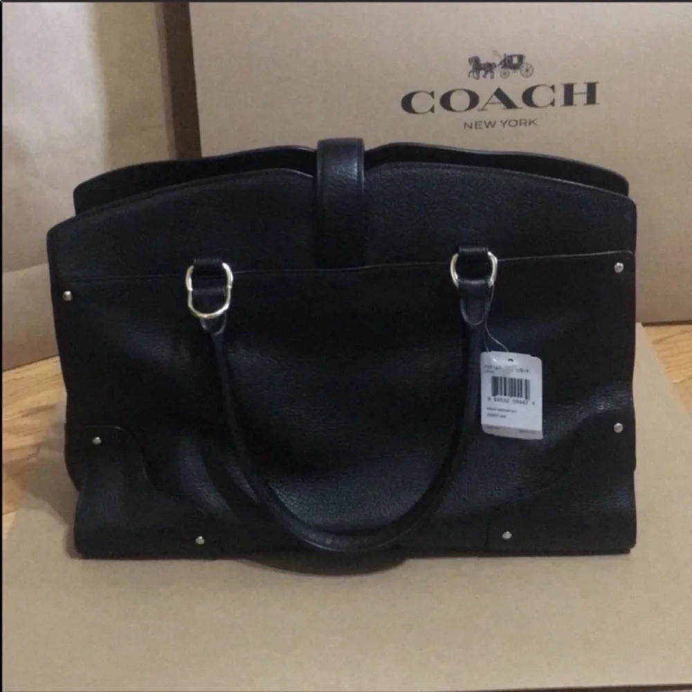 Coach flagship Mercer 30 satchel in black/ gold - Picture 6 of 8